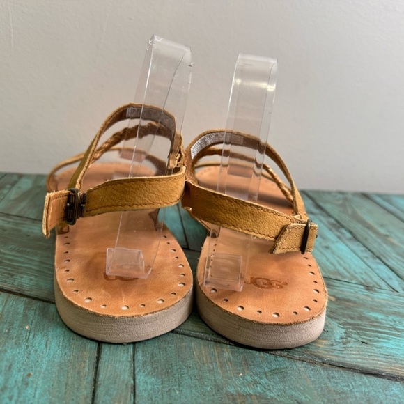 Ugg Tan Leather Sandals Size 11 - Picture 4 of 8